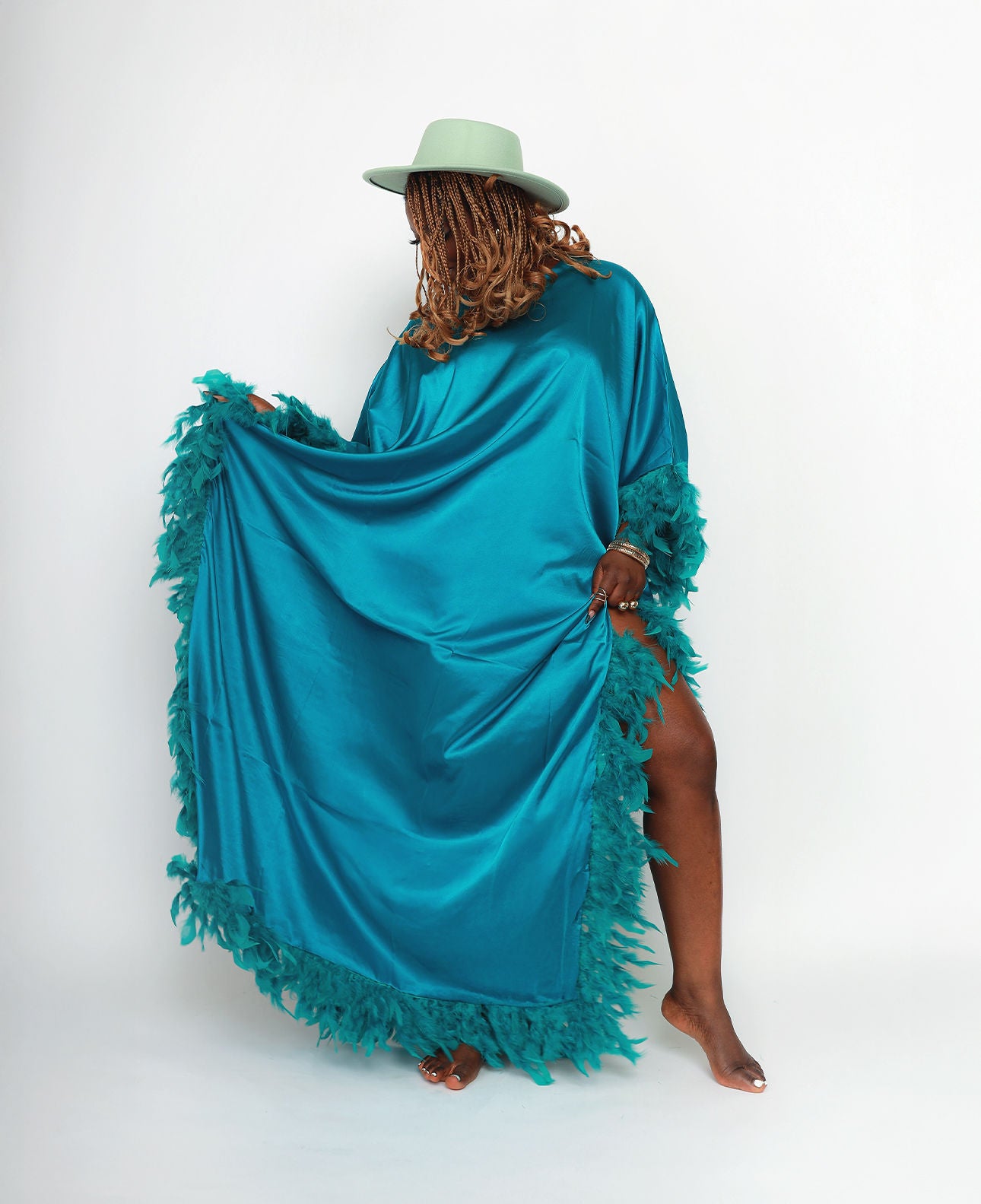 OCEAN FEATHER KAFTAN
